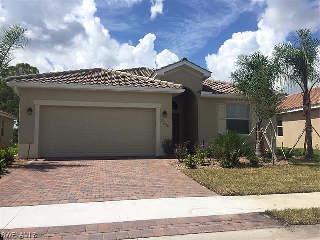 1st image of 2541 Laurentina Ln