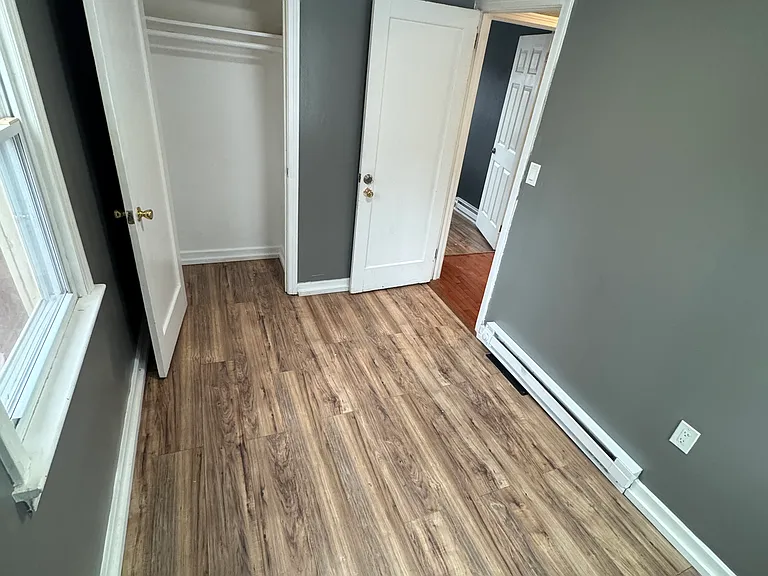 28 York Ave #1 — Photo 10