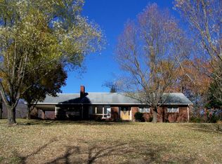 2279 Medford Rd, Salem, VA 24153