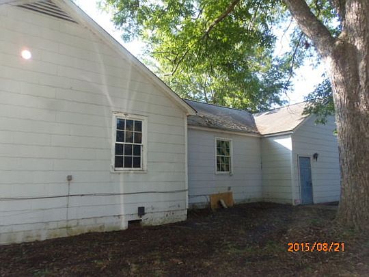 4th image of 1120 Oswego Hwy