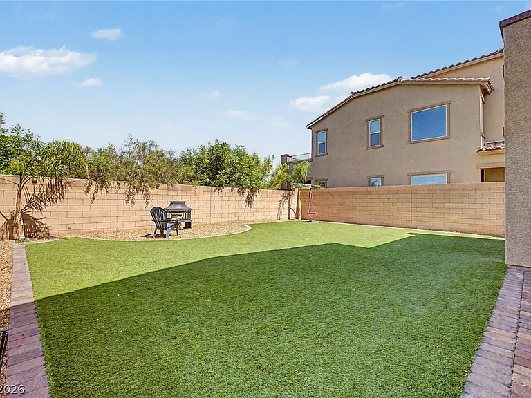 8148 Little Skye Ct — Photo 43
