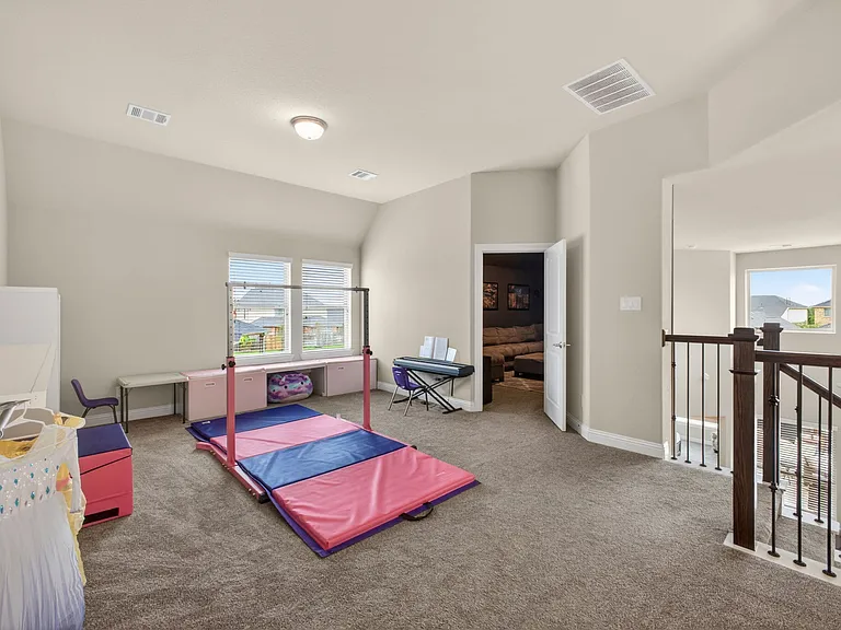 29802 Norwood Canyon Ln — Photo 24