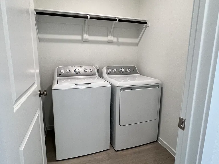 921 Mossycup St — Photo 17