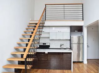 150 Newel St #4F, Brooklyn, NY 11222