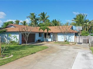 5015 SE Manatee Ter, Stuart, FL 34997