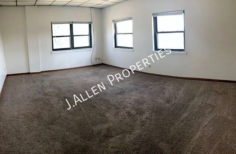 311 N 12th St #307 — Photo 2