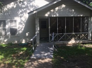 303 S Reagan St, Hamilton, TX 76531