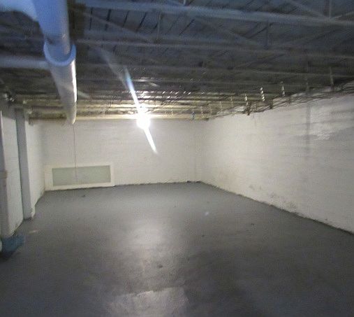 2nd image of 3808 W Burleigh St #3808