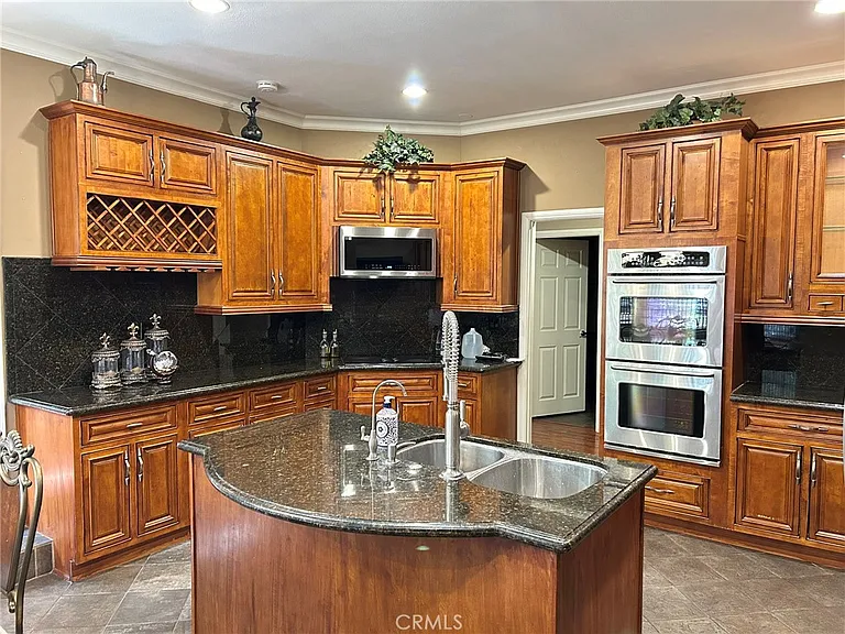 300 S Timken Rd — Photo 15