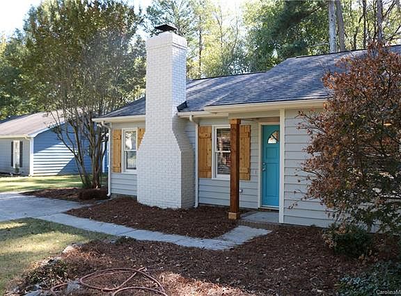 3rd image of 7900 Littlejohn Ct