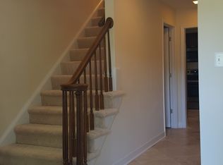 4323 Olley Ln, Fairfax, VA 22032