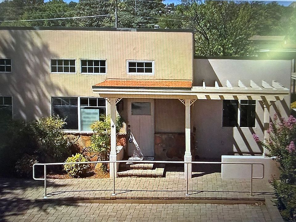 1st image of 559 Jordan Rd APT 4