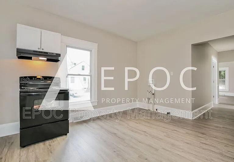 1100 Elwell Ave — Photo 11