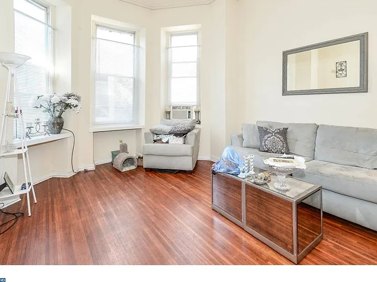 424 W Chelten Ave #2R — Photo 9
