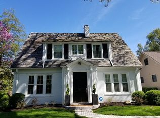 154 Erie Rd, Columbus, OH 43214