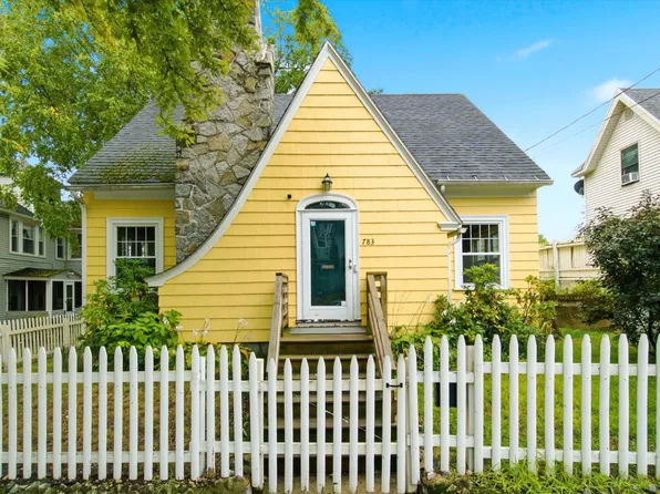 783 Hanover Street, Manchester, NH 03104