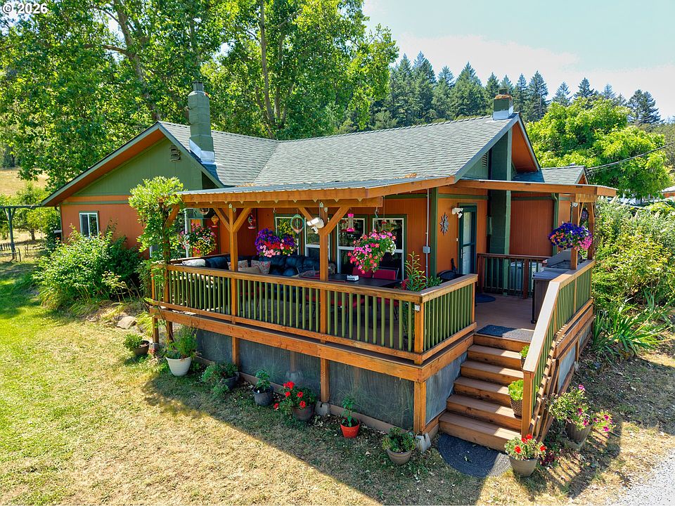 1st image of 220 Faver Dr