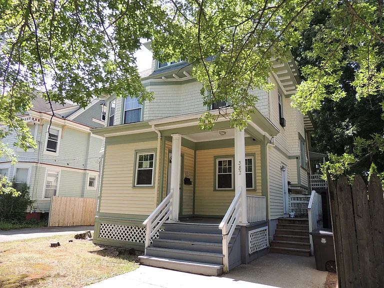 382 Winthrop Ave.