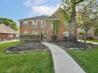 3319 Woodland View Dr, Kingwood, TX 77345