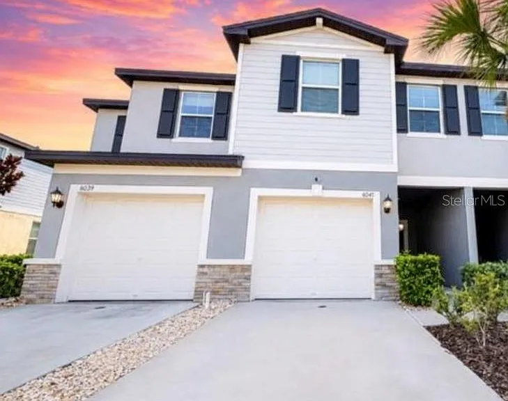 6047 Acara Ln — Photo 1
