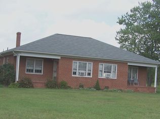 8332 Peaks Rd, Hanover, VA 23069