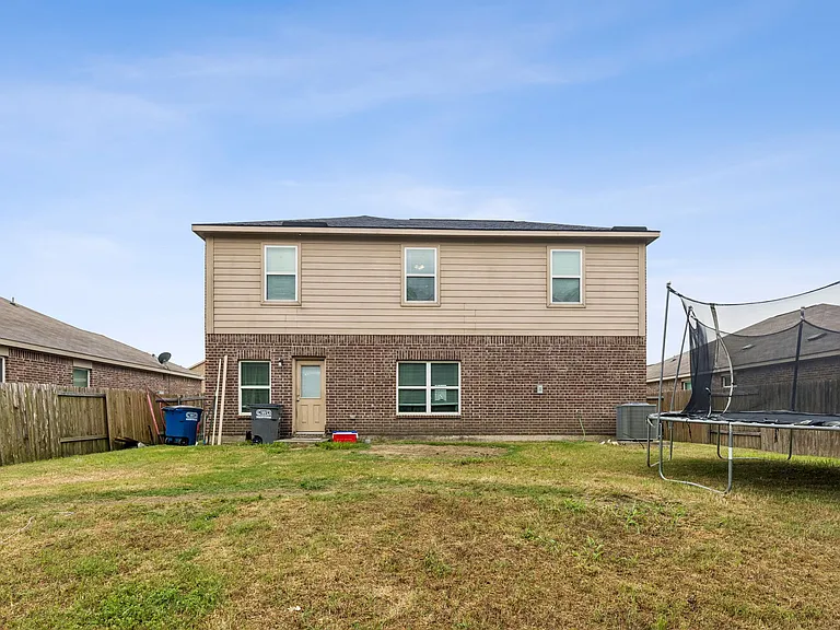 341 Magnolia Dr — Photo 27