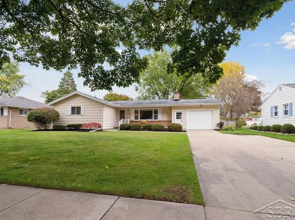 2720 Scott St, Midland, MI 48642