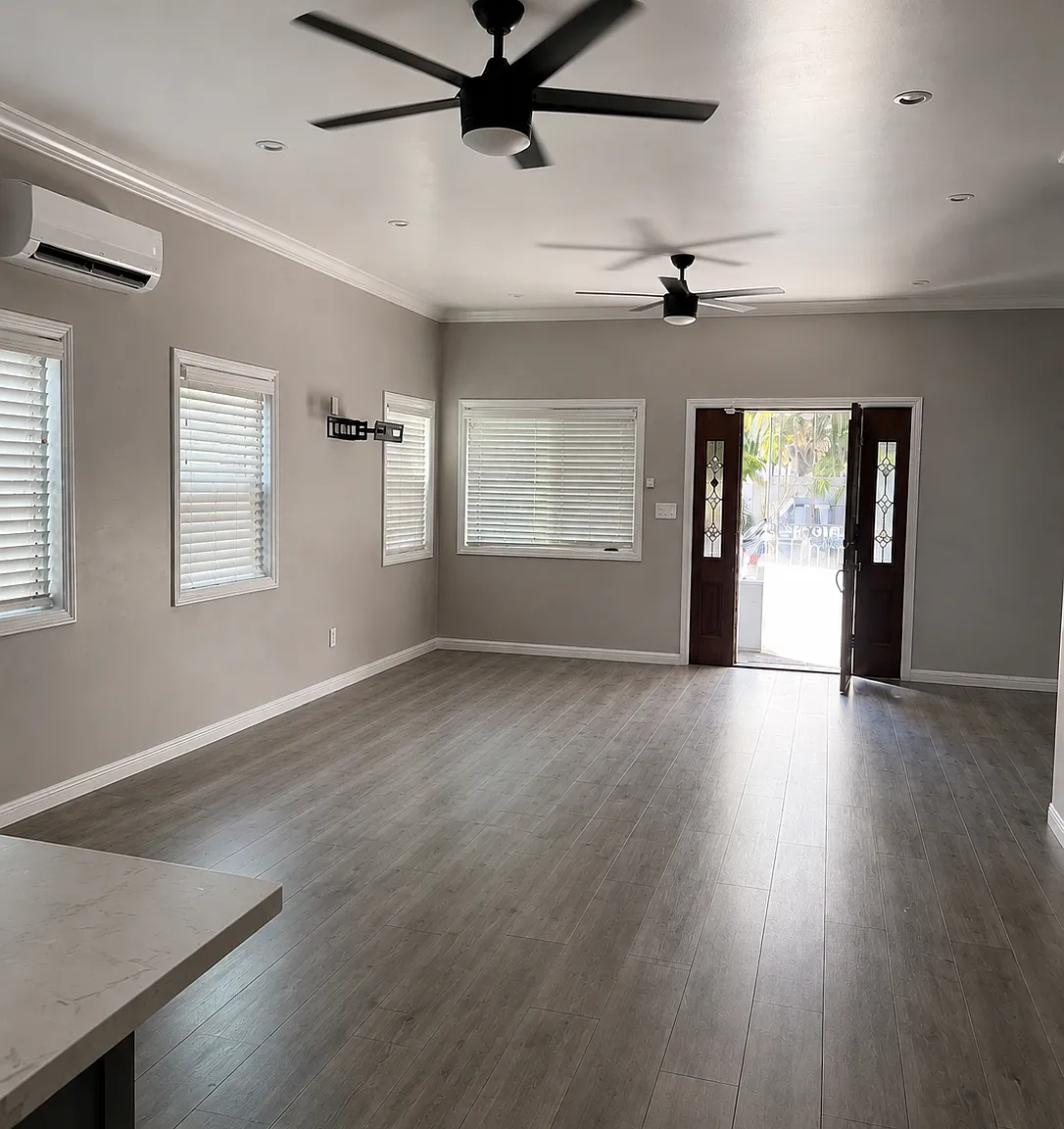2 bed, 1075 sqft, $2,750 — Photo 3