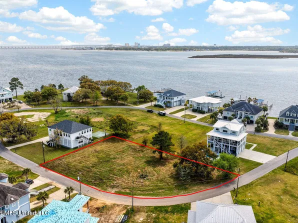 15613 Joan D Arc St, Biloxi, MS 39532