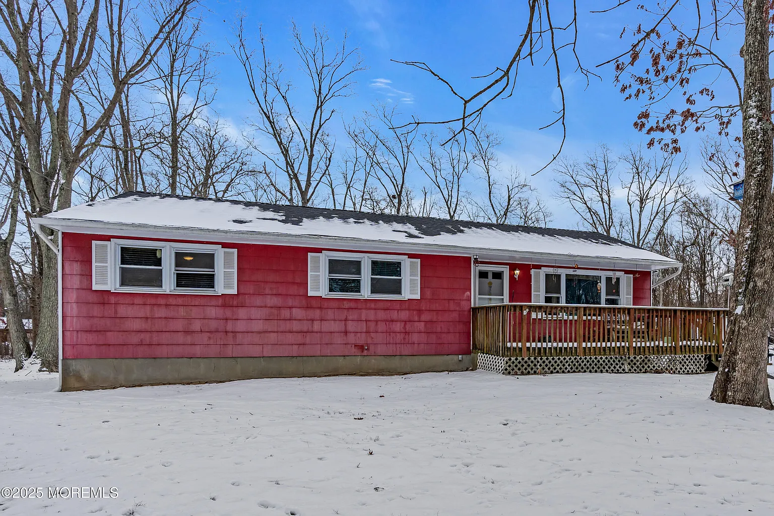 43 Sylvan Boulevard photo 1