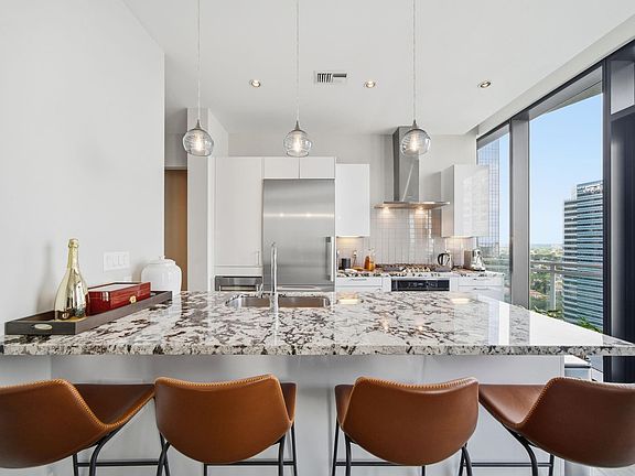 2nd image of 1409 Post Blvd #Oak-1903