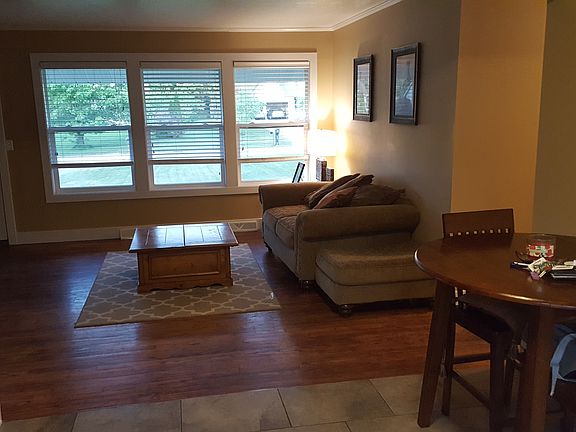 5th image of 17868 Ash Dr