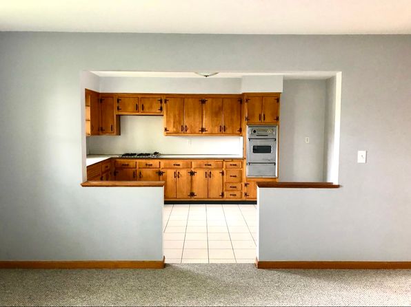 60 Roosevelt St FLOOR 2