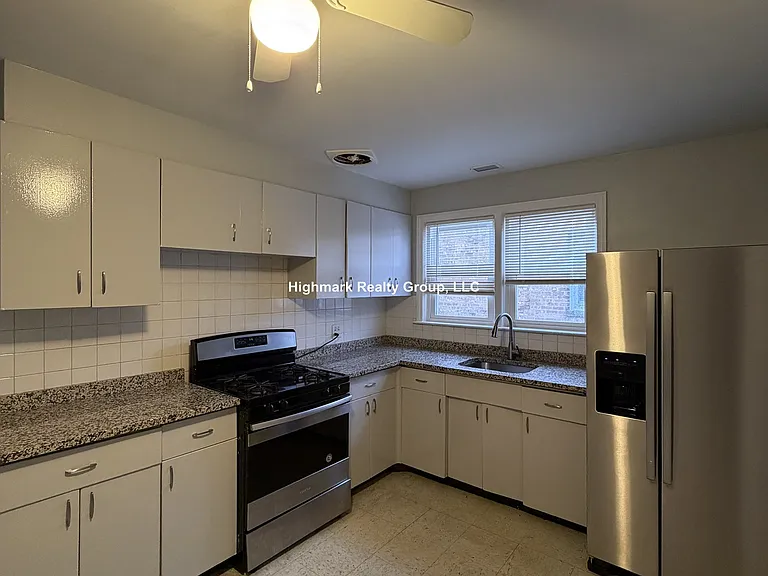 9056 Lamon Ave #2OS — Photo 1