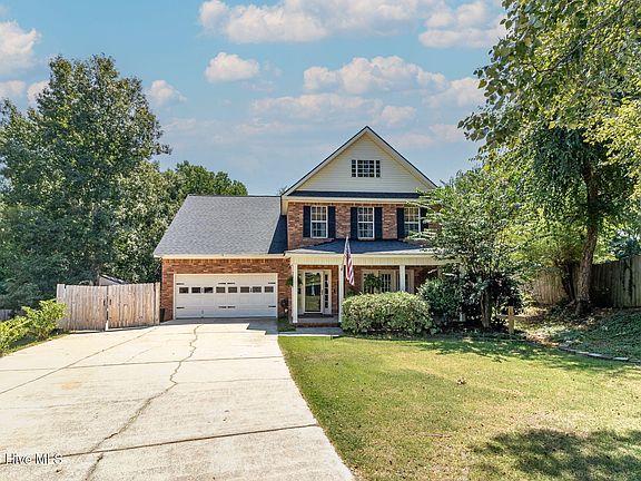 2nd image of 825 Sonora Circle