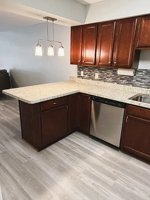 3037 Cape Henry Ct