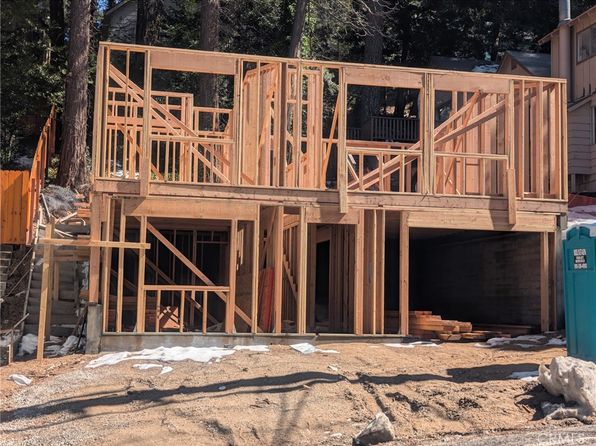 23511 Lake Dr, Crestline, CA 92325