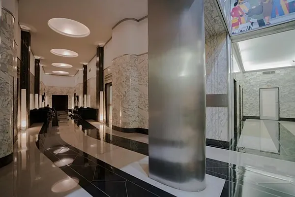 Sold by Compass | media 8