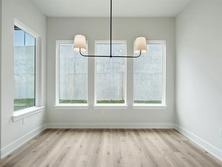 2713 Bristol Dr #2 — Photo 5