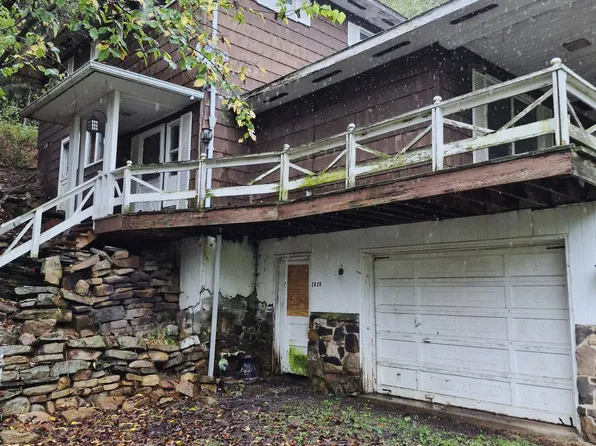 2620 Bottle Run Rd, Williamsport, PA 17701