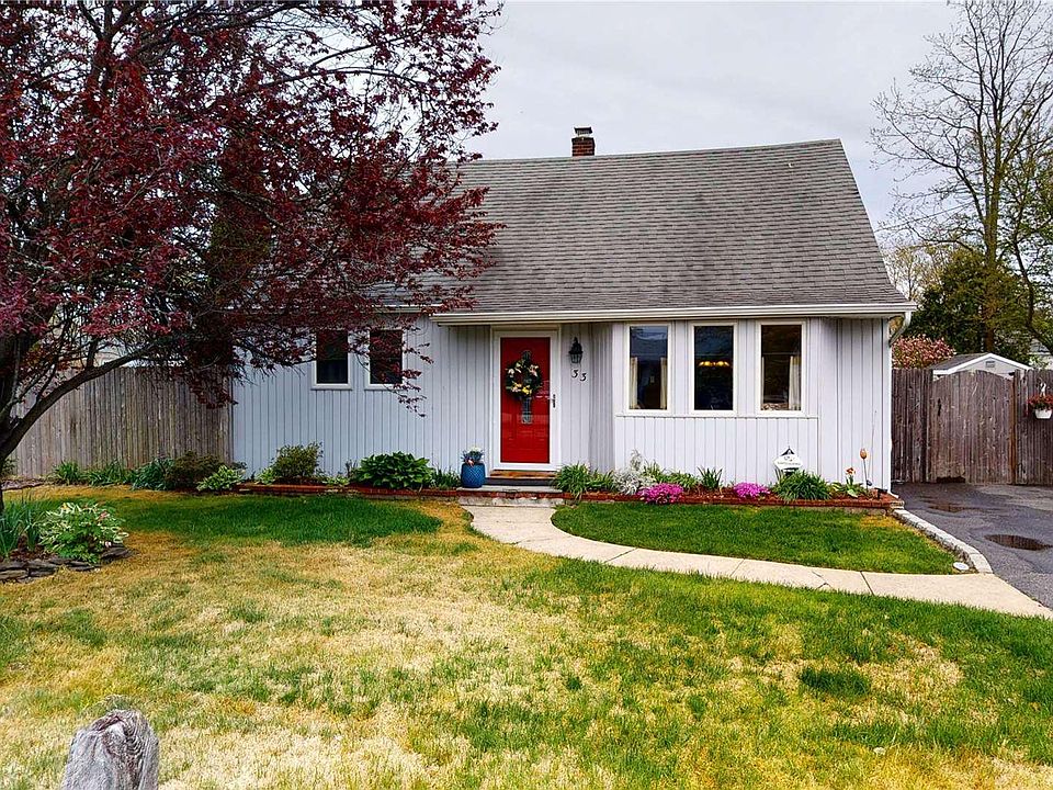 1st image of 33 Ronkonkoma Blvd