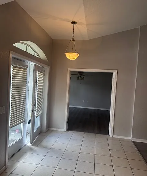 7522 Floral Cir W — Photo 5