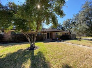 5351 Paisley St, Houston, TX 77096
