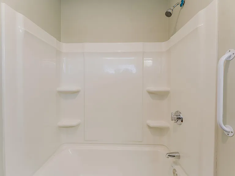 59 Fairlawn Ave #3 — Photo 6