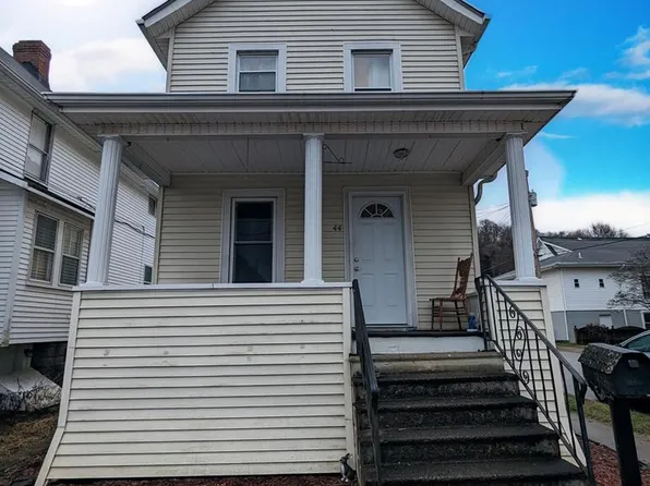 44 Center Ave, Wheeling, WV 26003
