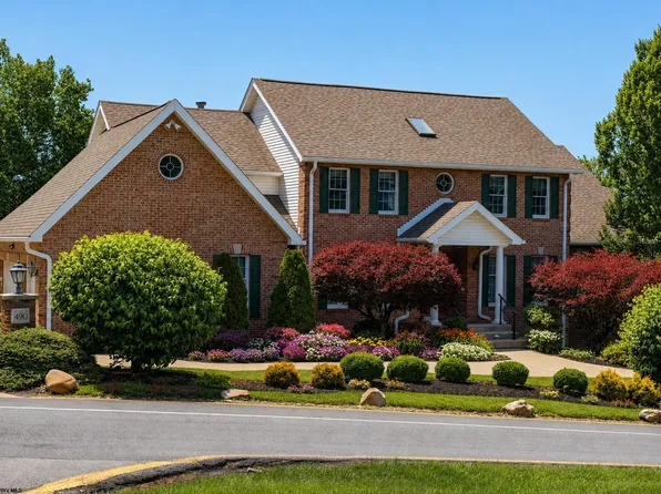 490 Pocahontas Ave, Morgantown, WV 26505