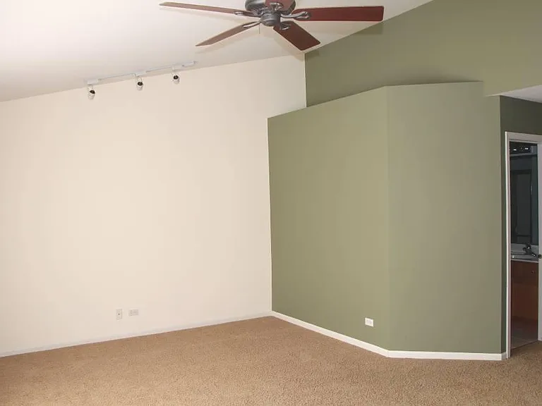 3240 Cremin Ln — Photo 15