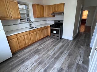 190 Chestnut St, Kearny, NJ 07032
