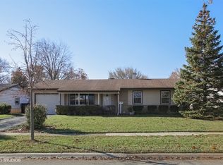 800 Brantwood Ave, Elk Grove Village, IL 60007
