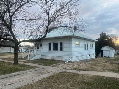 1045 N Commercial Ave, Superior, NE, 68978